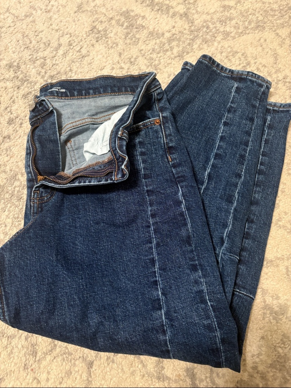 Old navy barrel Leg Jeans dark wash